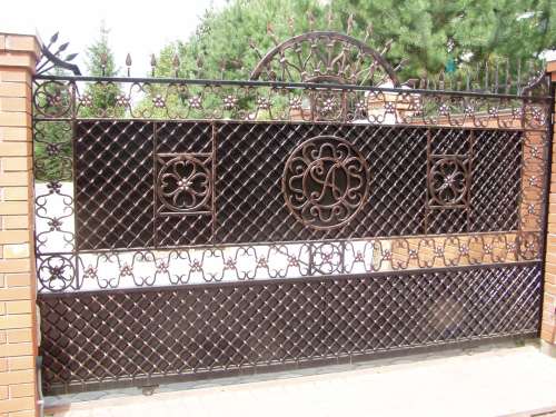 Откатные кованые ворота